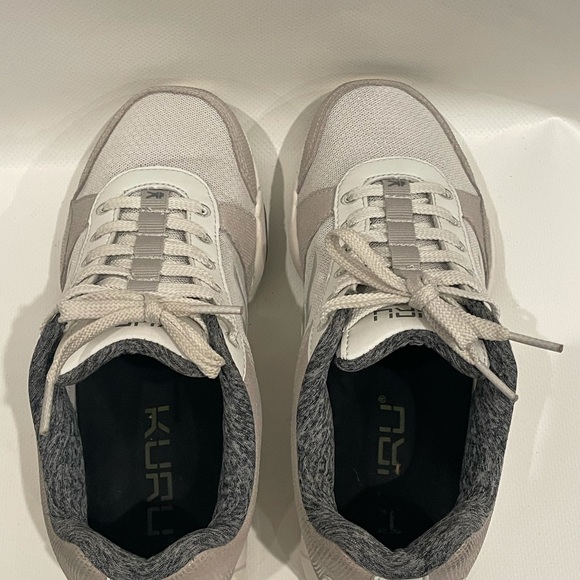 KURU Quantum Walking Lace-Up Shoes (201318), Women’s Size 7, Gray / White - Picture 4 of 6